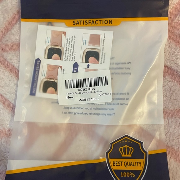 Fitbit Sense 2 like New still have the box - Picture 6 of 13